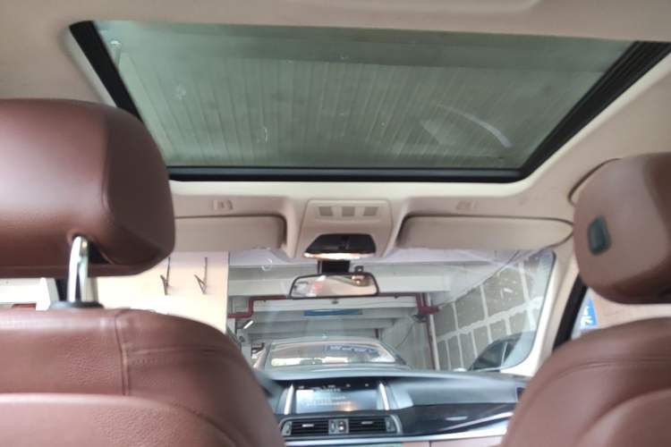 Used BMW 5 Series 2014 520Li Elegant Model Headliner