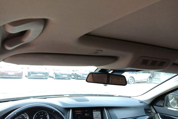 Used BMW 5 Series 2014 520i Touring Edition Headliner