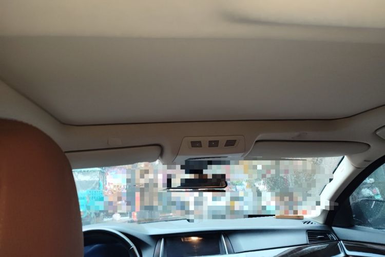 Used BMW 5 Series 2014 525Li Leading Model Headliner