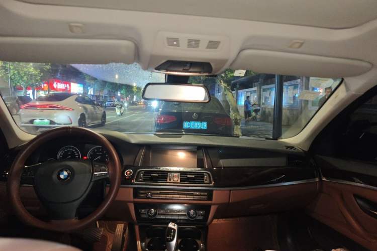 Used BMW 5 Series 2014 525Li Leading Model Headliner