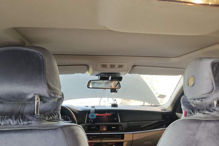 Used BMW 5 Series 2014 525Li Luxury Design Package Headliner