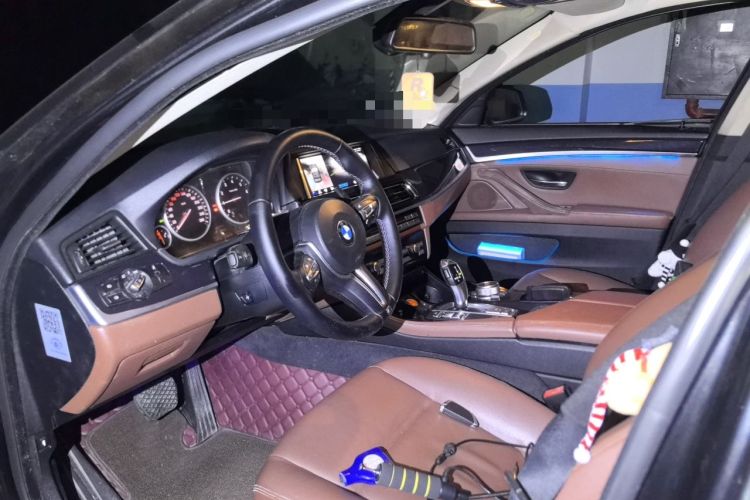 Used BMW 5 Series 2014 520i Elegant Edition Headliner