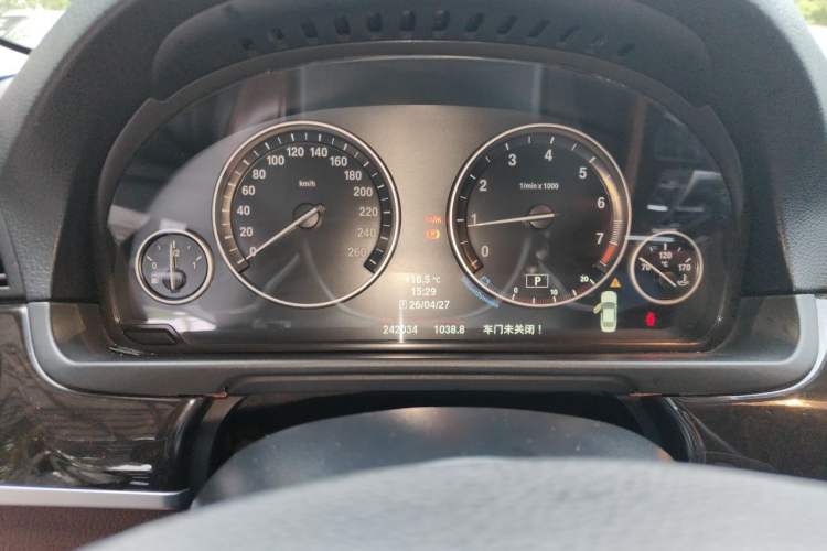 Used BMW 5 Series 2014 530Li Leading Model Instrument Cluster