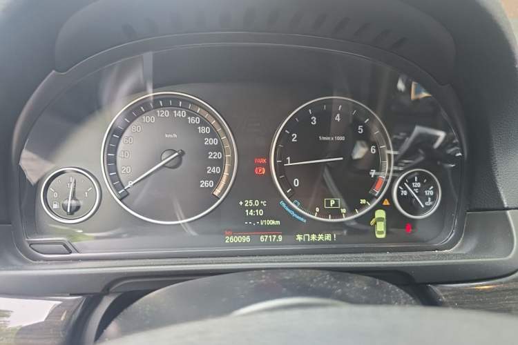 Used BMW 5 Series 2014 525Li Luxury Design Package Instrument Cluster