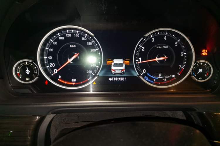 Used BMW 5 Series 2014 525Li Luxury Design Package Instrument Cluster