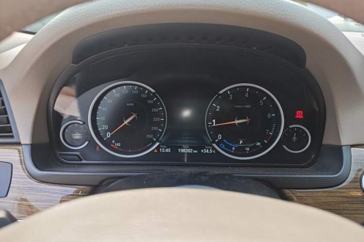 Used BMW 5 Series 2014 525Li Fashion Design Package Instrument Cluster