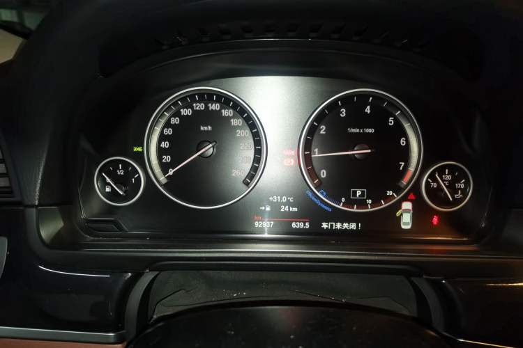 Used BMW 5 Series 2014 520i Elegant Edition Instrument Cluster