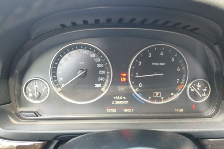 Used BMW 5 Series 2014 525Li Luxury Design Package Instrument Cluster