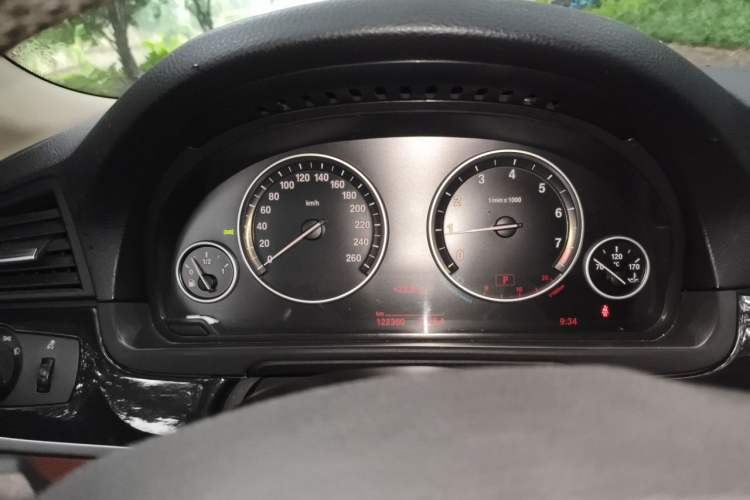 Used BMW 5 Series 2014 520Li Elegant Model Instrument Cluster