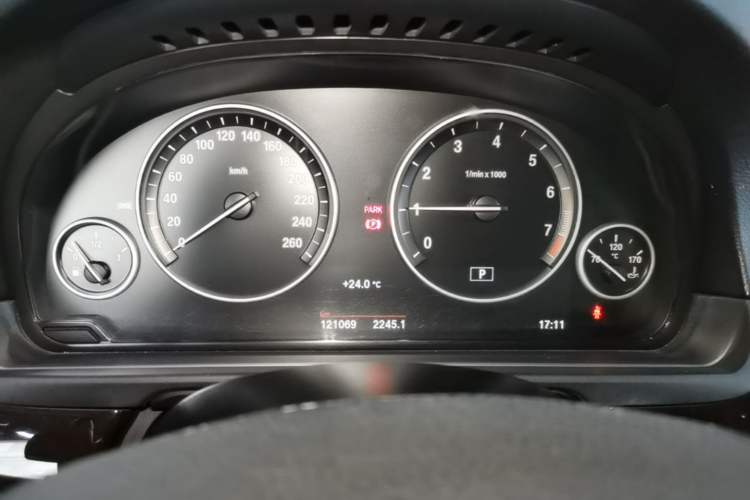Used BMW 5 Series 2014 525Li Leading Model Instrument Cluster
