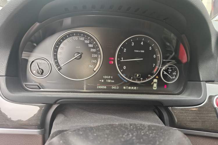 Used BMW 5 Series 2014 525Li Luxury Design Package Instrument Cluster