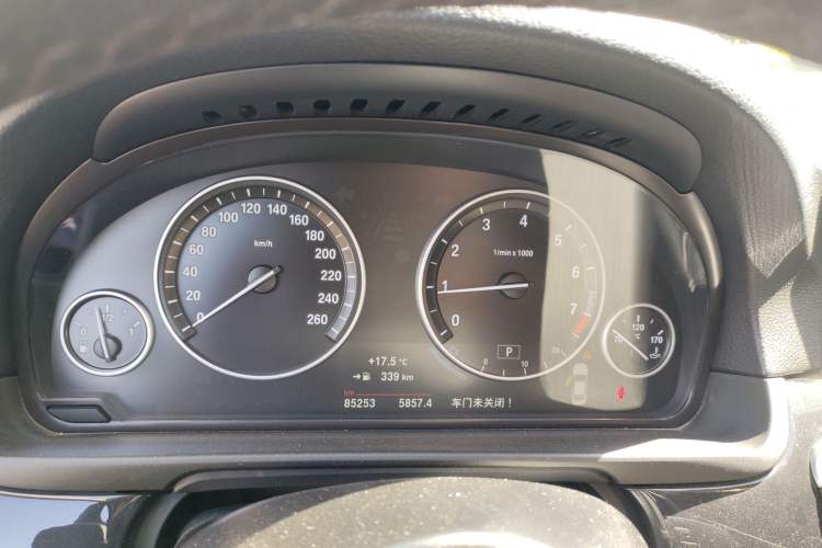 Used BMW 5 Series 2014 520Li Elegant Model Instrument Cluster