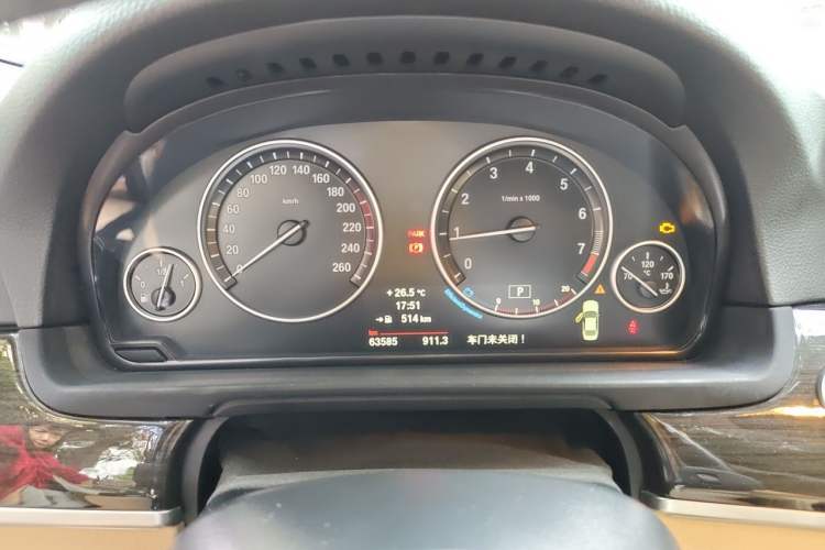 Used BMW 5 Series 2014 525Li Luxury Design Package Instrument Cluster