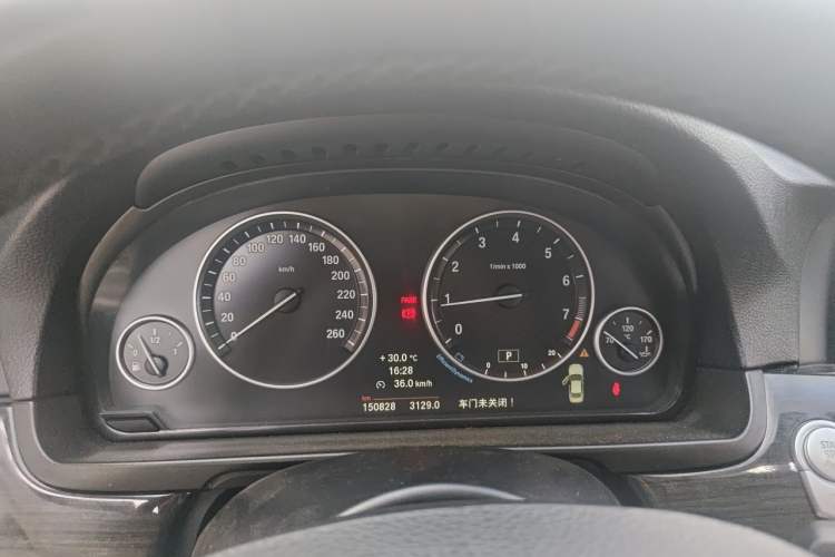 Used BMW 5 Series 2014 528Li Luxury Design Package Instrument Cluster