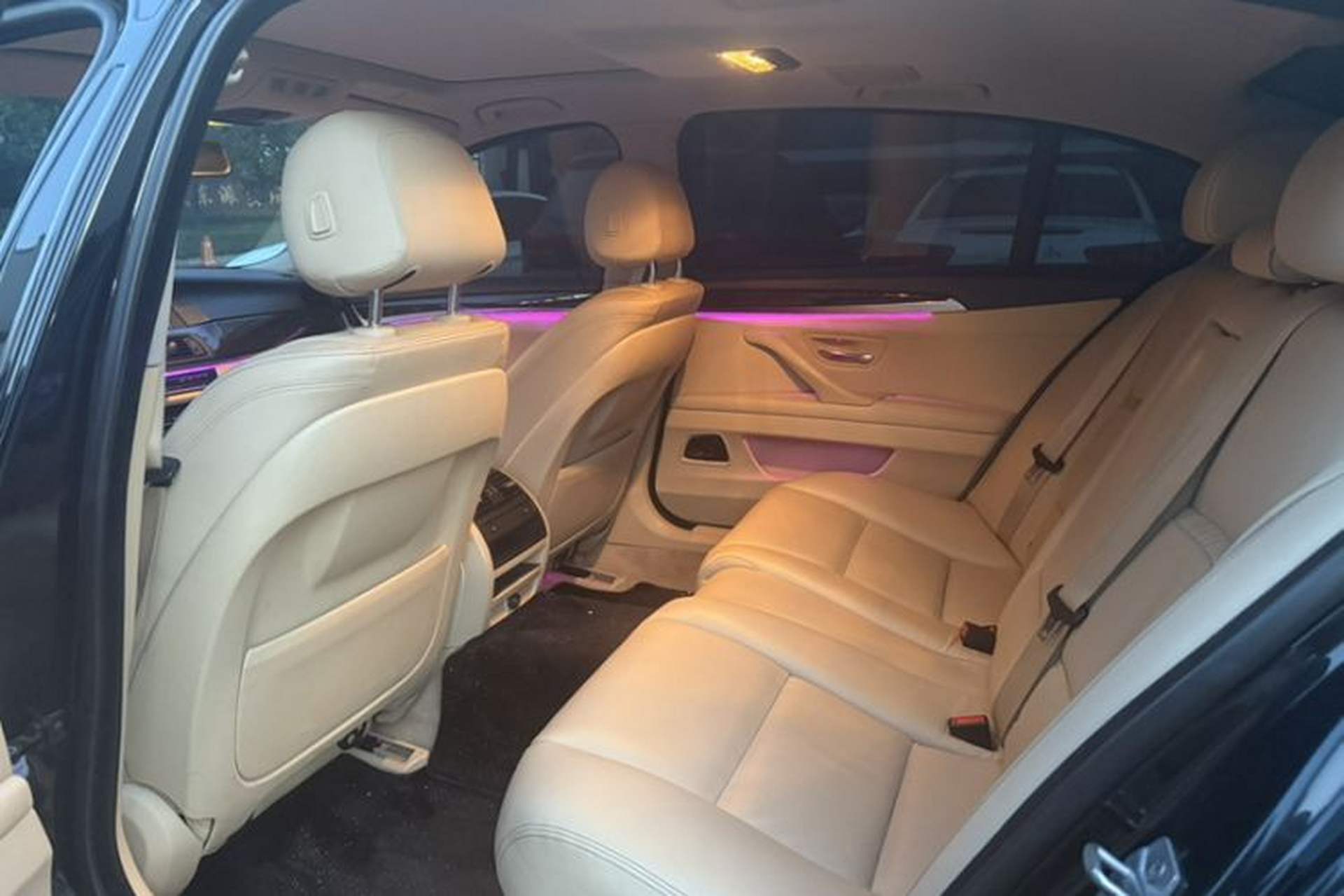 Used BMW 5 Series 2014 525Li Luxury Design Package Interior 10