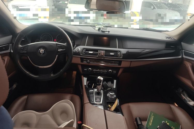 Used BMW 5 Series 2014 520Li Elegant Model Interior 2