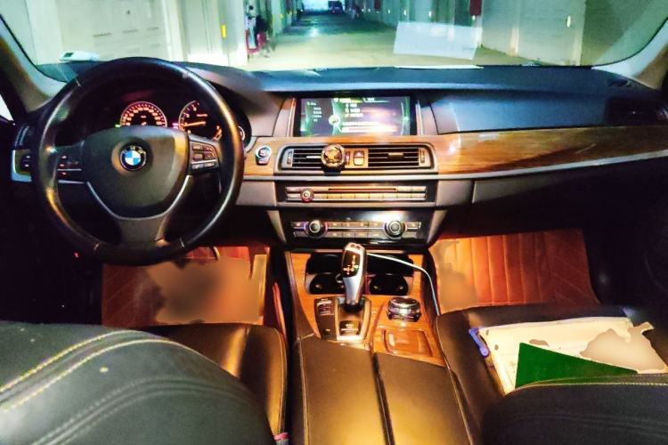 Used BMW 5 Series 2014 525Li Fashion Design Package Interior 2