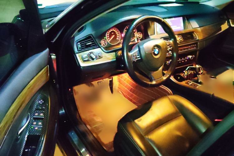 Used BMW 5 Series 2014 525Li Fashion Design Package Interior 3