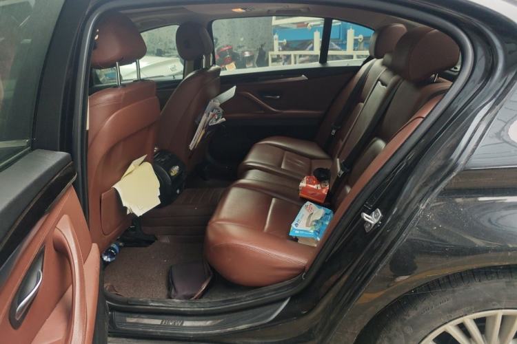 Used BMW 5 Series 2014 525Li Leading Model Interior 4