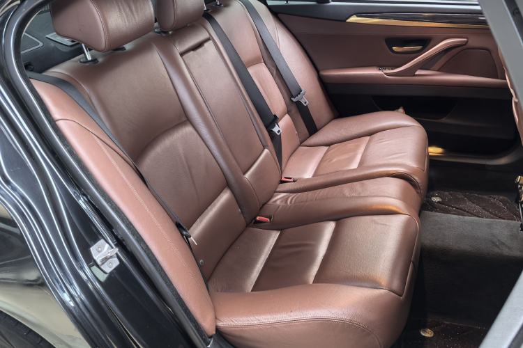 Used BMW 5 Series 2014 535Li Leading Model Interior 4