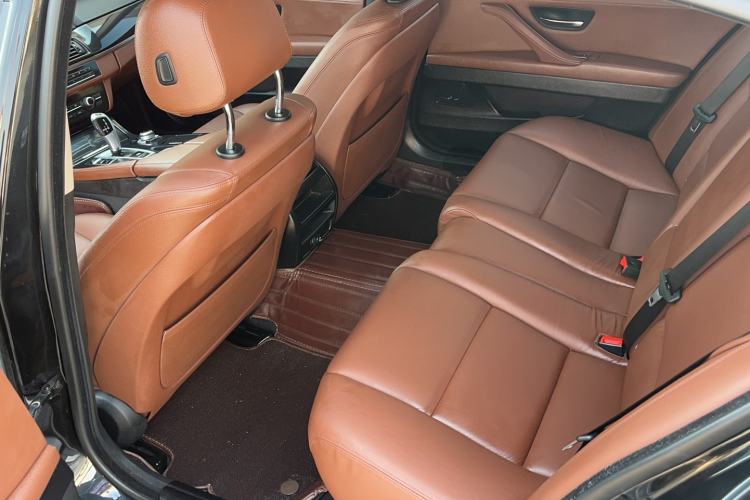 Used BMW 5 Series 2014 520Li Elegant Model Interior 4