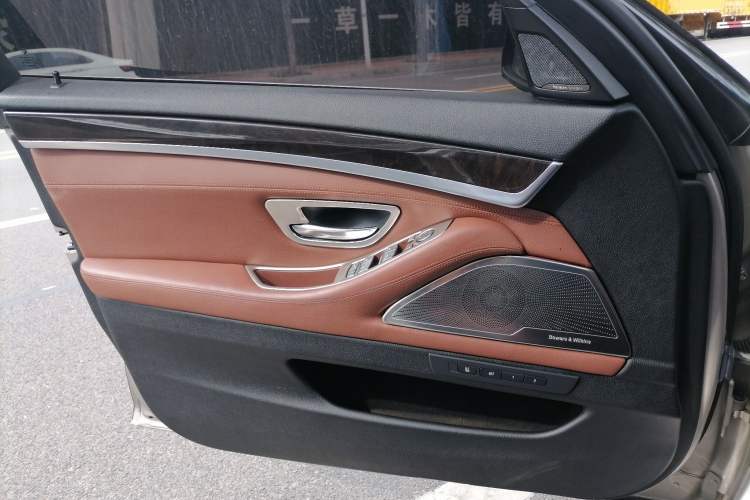 Used BMW 5 Series 2014 535Li Leading Model Left Front Door Interior