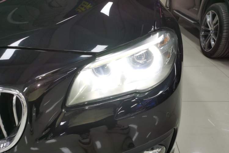 Used BMW 5 Series 2014 525Li Leading Model Left Front Headlight