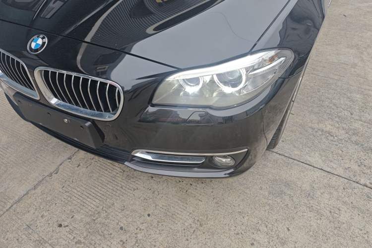 Used BMW 5 Series 2014 525Li Luxury Design Package Left Front Headlight