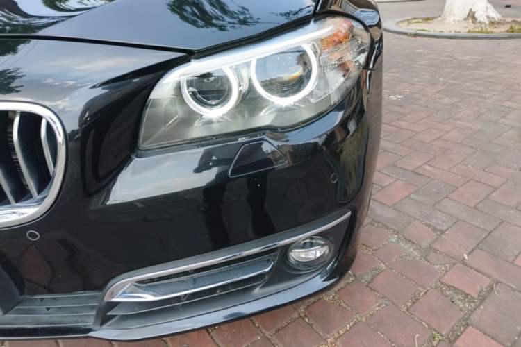 Used BMW 5 Series 2014 525Li Luxury Design Package Left Front Headlight