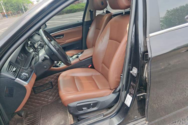 Used BMW 5 Series 2014 520Li Elegant Model Left Front Seat