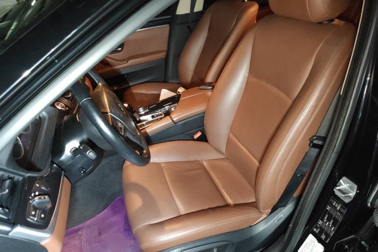 Used BMW 5 Series 2014 520i Elegant Edition Left Front Seat