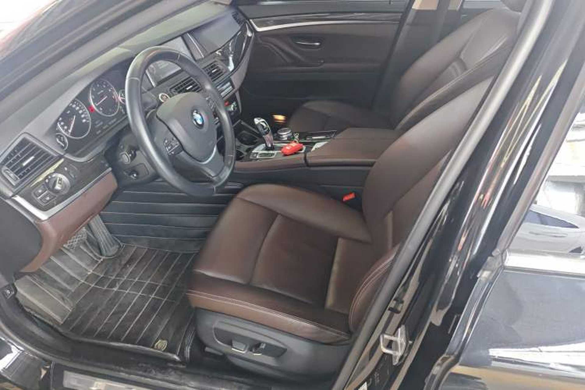 Used BMW 5 Series 2014 525Li Luxury Design Package Left Front Seat