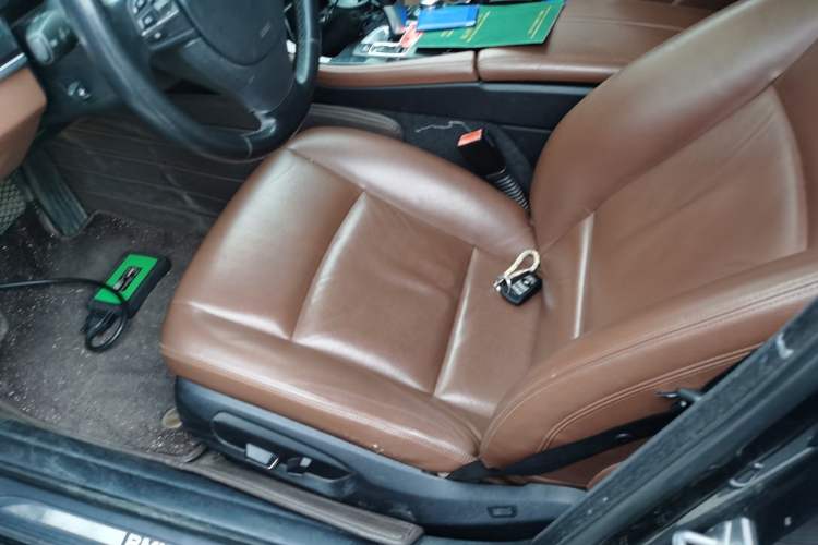 Used BMW 5 Series 2014 520i Elegant Edition Left Front Seat