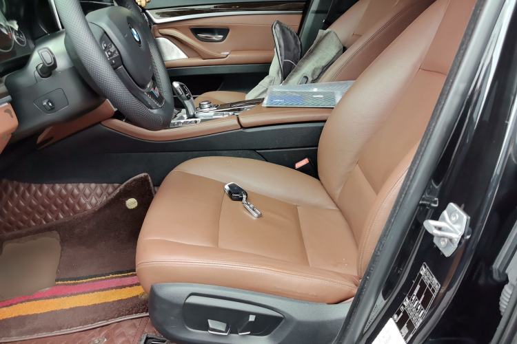 Used BMW 5 Series 2014 525Li Leading Model Left Front Seat