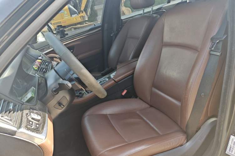 Used BMW 5 Series 2014 528Li Leading Model Left Front Seat