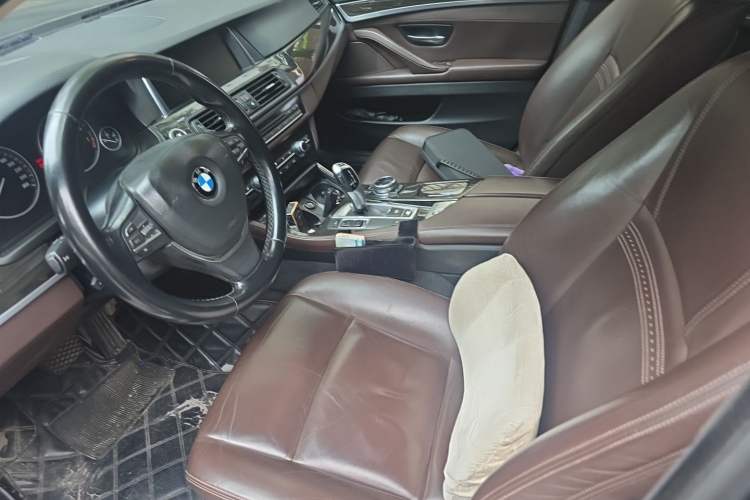 Used BMW 5 Series 2014 525Li Luxury Design Package Left Front Seat