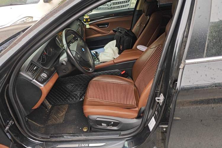Used BMW 5 Series 2014 525Li Leading Model Left Front Seat