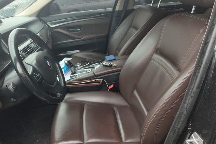 Used BMW 5 Series 2014 525Li Luxury Design Package Left Front Seat