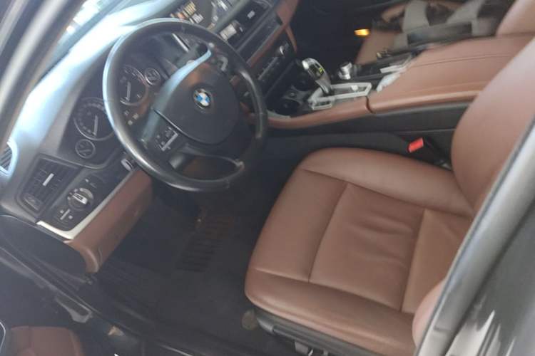 Used BMW 5 Series 2014 520Li Elegant Model Left Front Seat