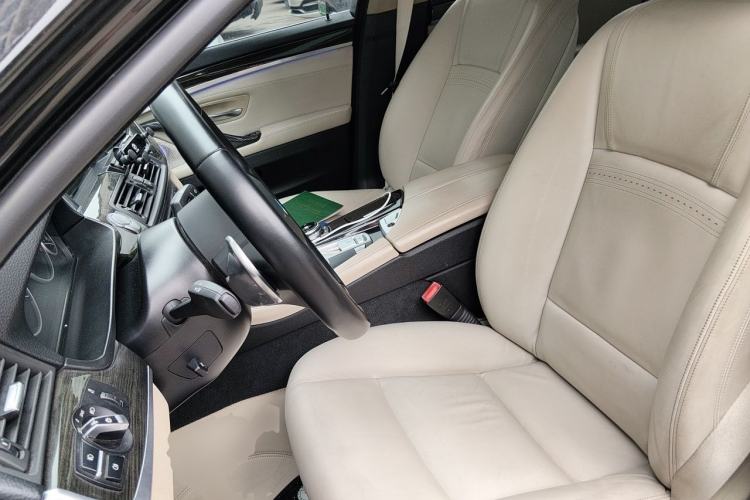 Used BMW 5 Series 2014 525Li Luxury Design Package Left Front Seat