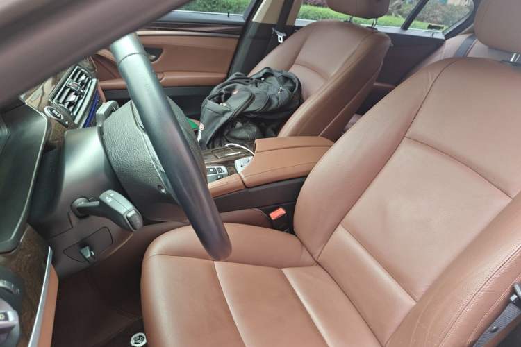 Used BMW 5 Series 2014 528Li Leading Model Left Front Seat