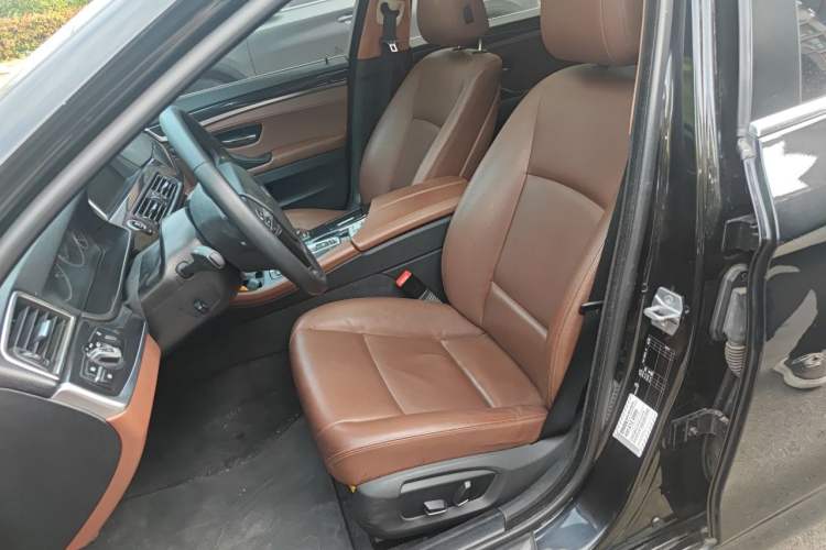 Used BMW 5 Series 2014 520Li Elegant Model Left Front Seat