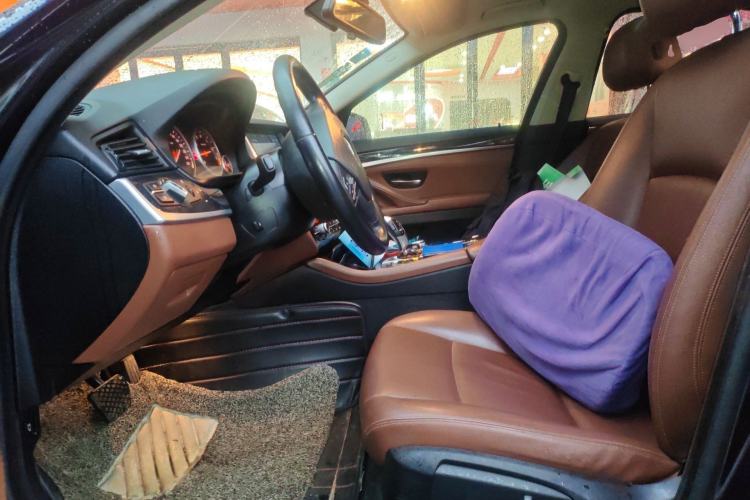 Used BMW 5 Series 2014 520i Elegant Edition Left Front Seat