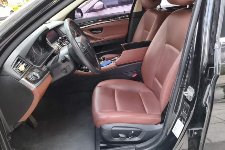 Used BMW 5 Series 2014 525Li Leading Model Left Front Seat