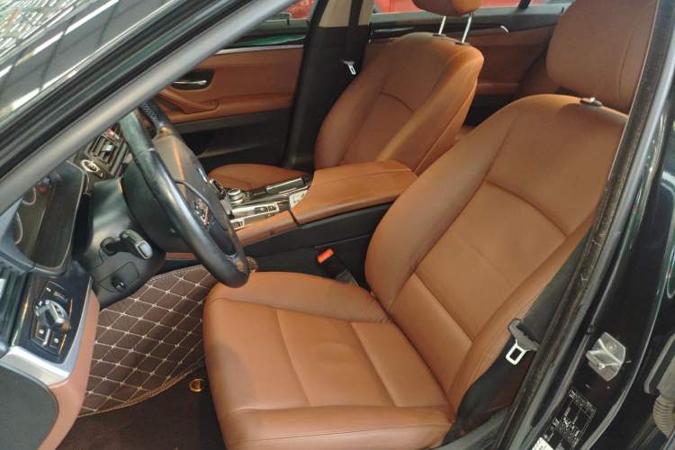 Used BMW 5 Series 2014 520Li Elegant Model Left Front Seat
