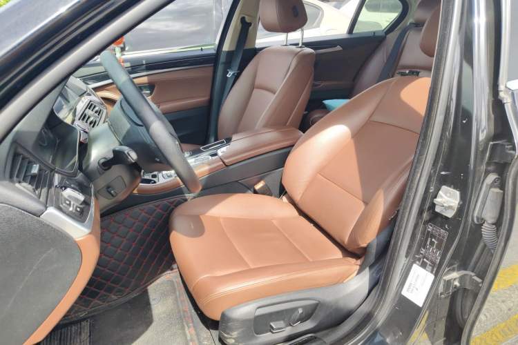 Used BMW 5 Series 2014 520Li Elegant Model Left Front Seat