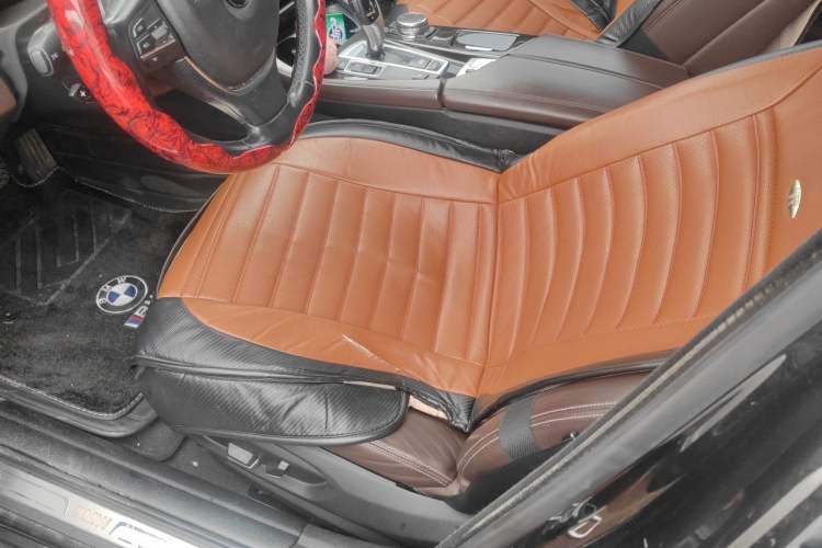 Used BMW 5 Series 2014 525Li Luxury Design Package Left Front Seat