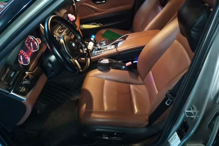 Used BMW 5 Series 2014 528Li Leading Model Left Front Seat