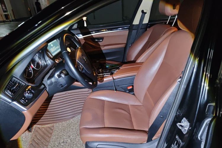 Used BMW 5 Series 2014 525Li Leading Model Left Front Seat
