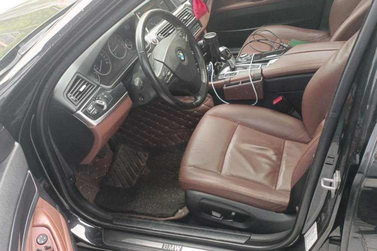 Used BMW 5 Series 2014 520Li Elegant Model Left Front Seat